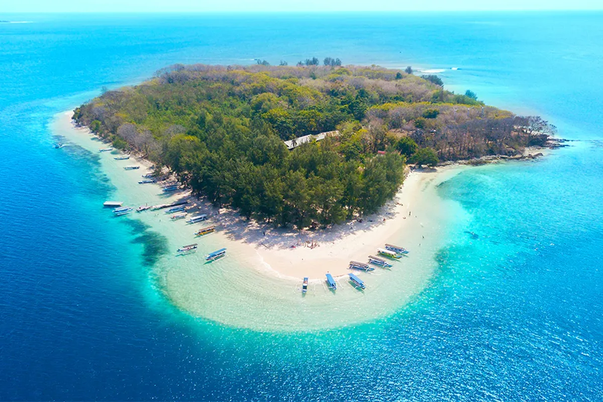 Secret Gili's Tour — Tawun