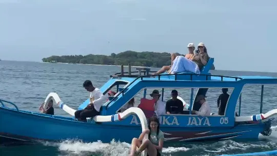 Gili Kondo Island Hopping, Snorkeling & Mangrove Tour