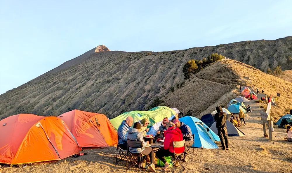 3D2N Mount Rinjani Summit Trek (Sembalun to Senaru)